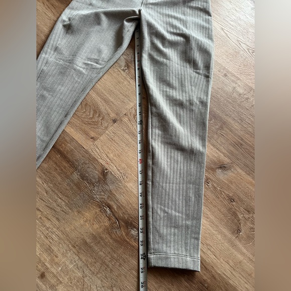 Athleta Athletic Leggings - Picture 5 of 16